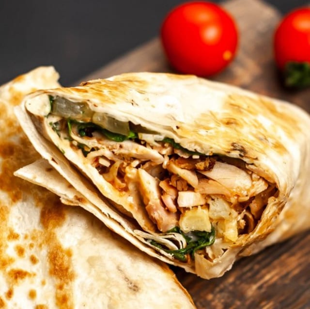 Grilled Chicken/Pollo Burrito.