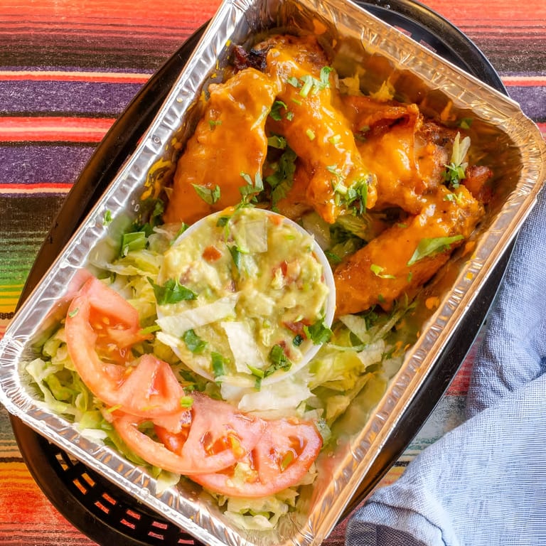 Our Mission to Share Rich Mexican Traditions!
