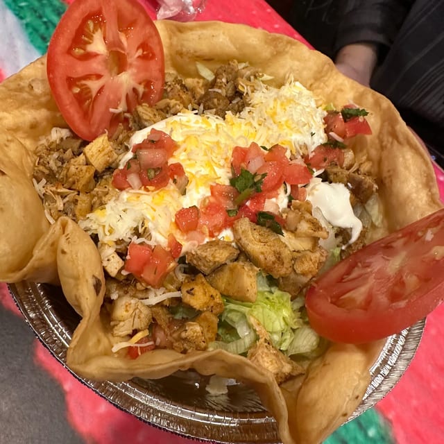 Carne/ Beef Taco Salad.
